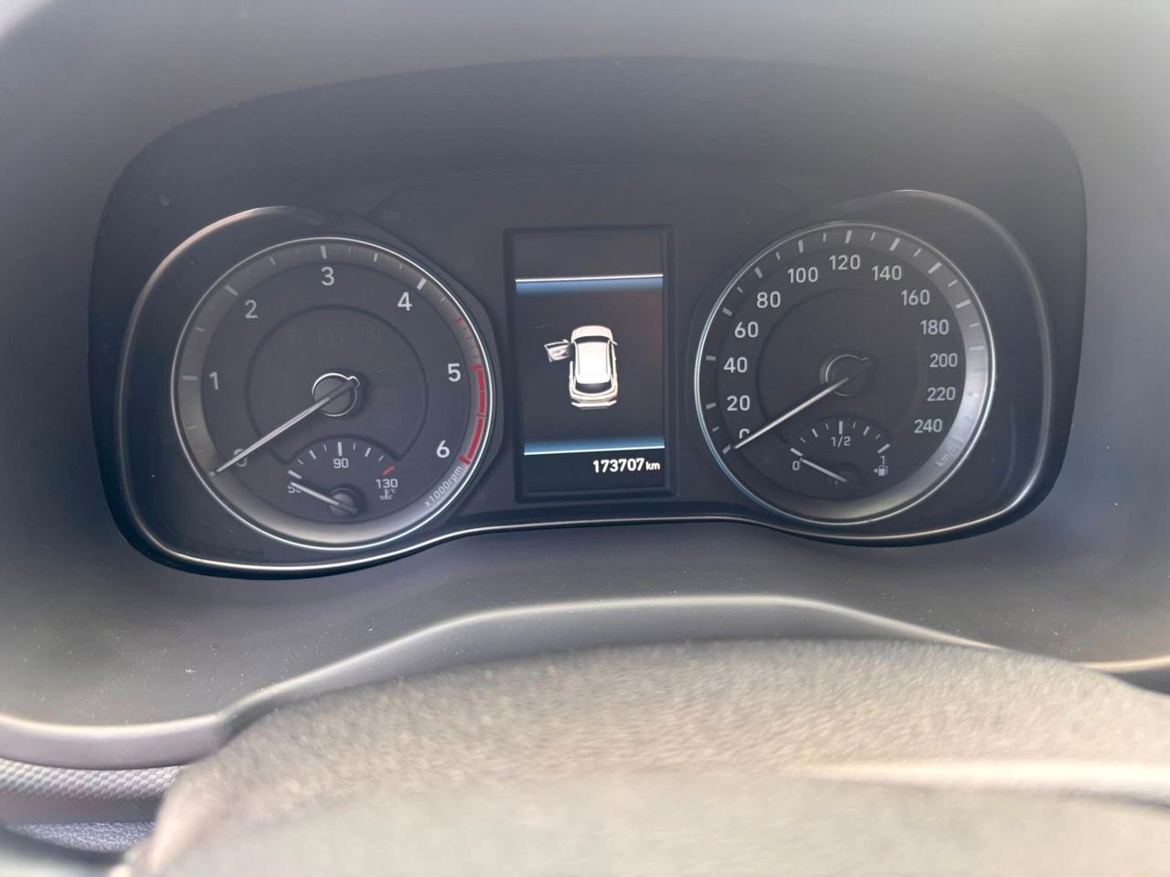 HYUNDAI KONA 4WD