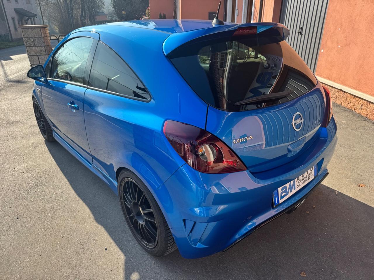 Opel Corsa 1.6 T 192CV 3 porte OPC