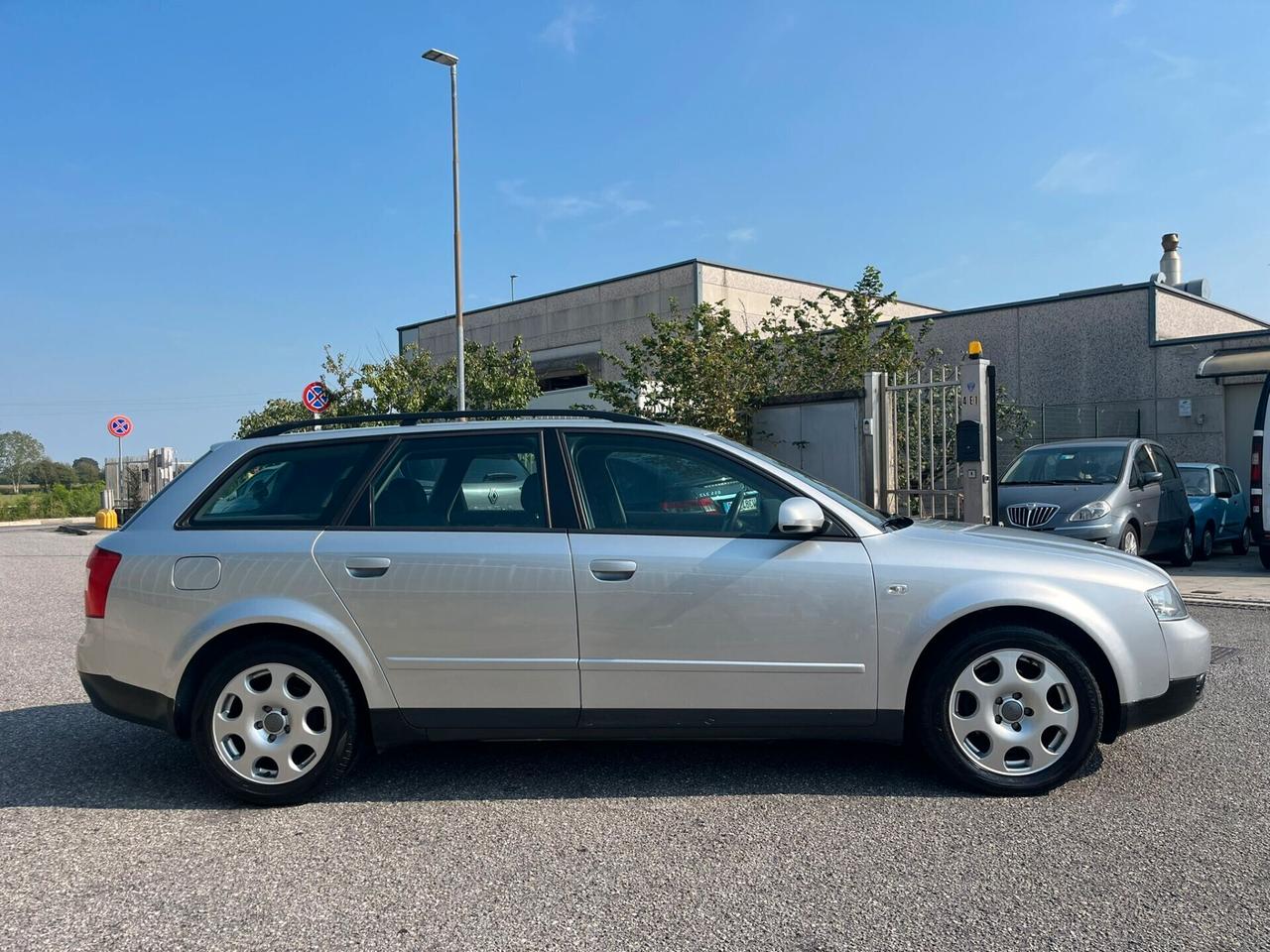 Audi A4 2.0 16V FSI BENZINA 140.000 KM
