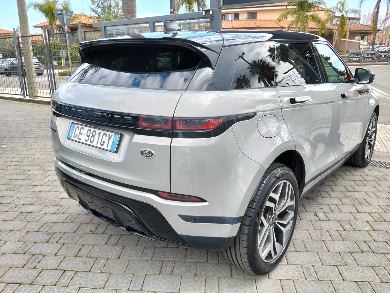 Land Rover Range Evoque 2.0D I4 163 CV R-Dynamic