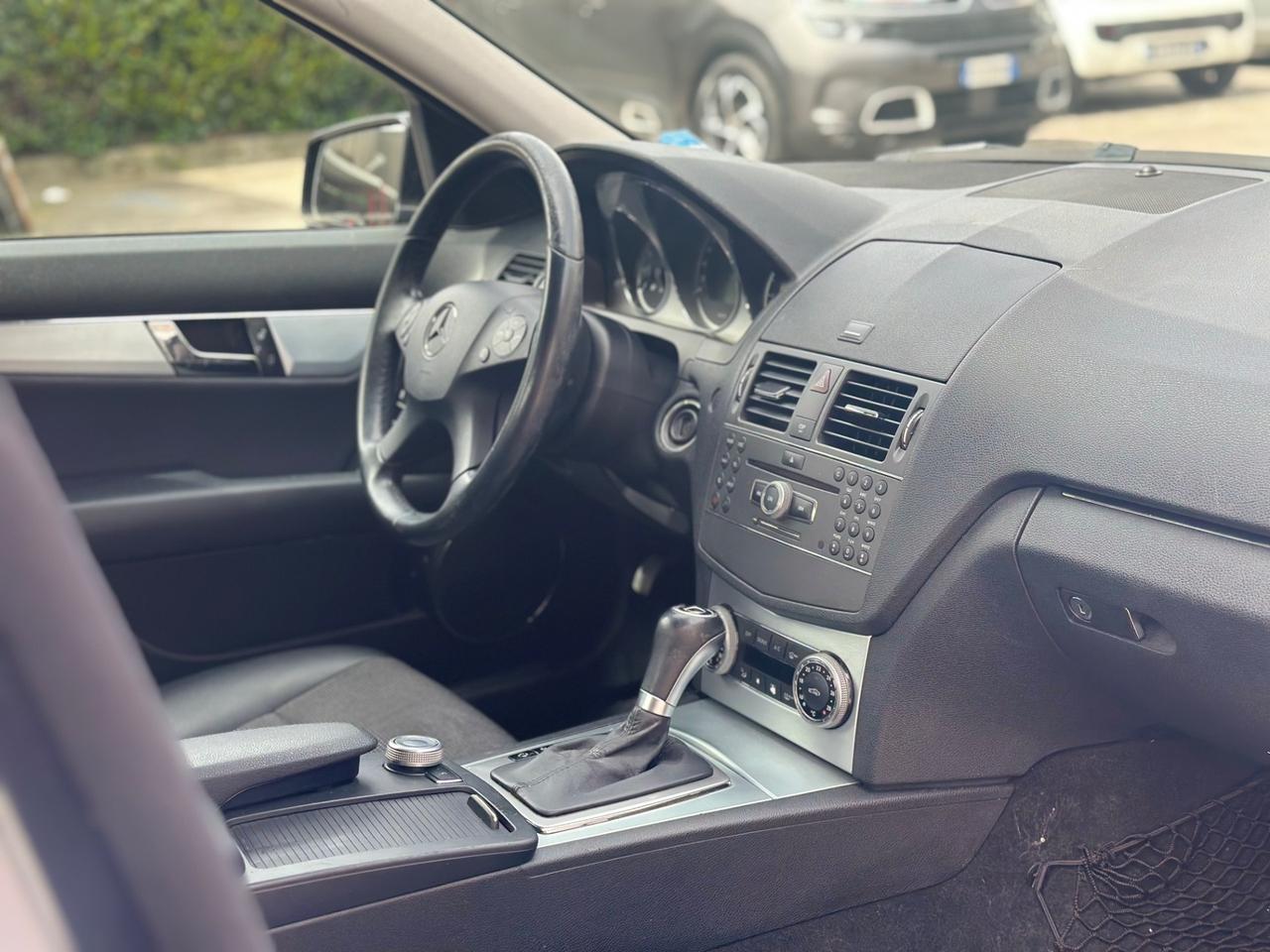 Mercedes-benz C 220 CDI BlueEFFICIENCY Elegance