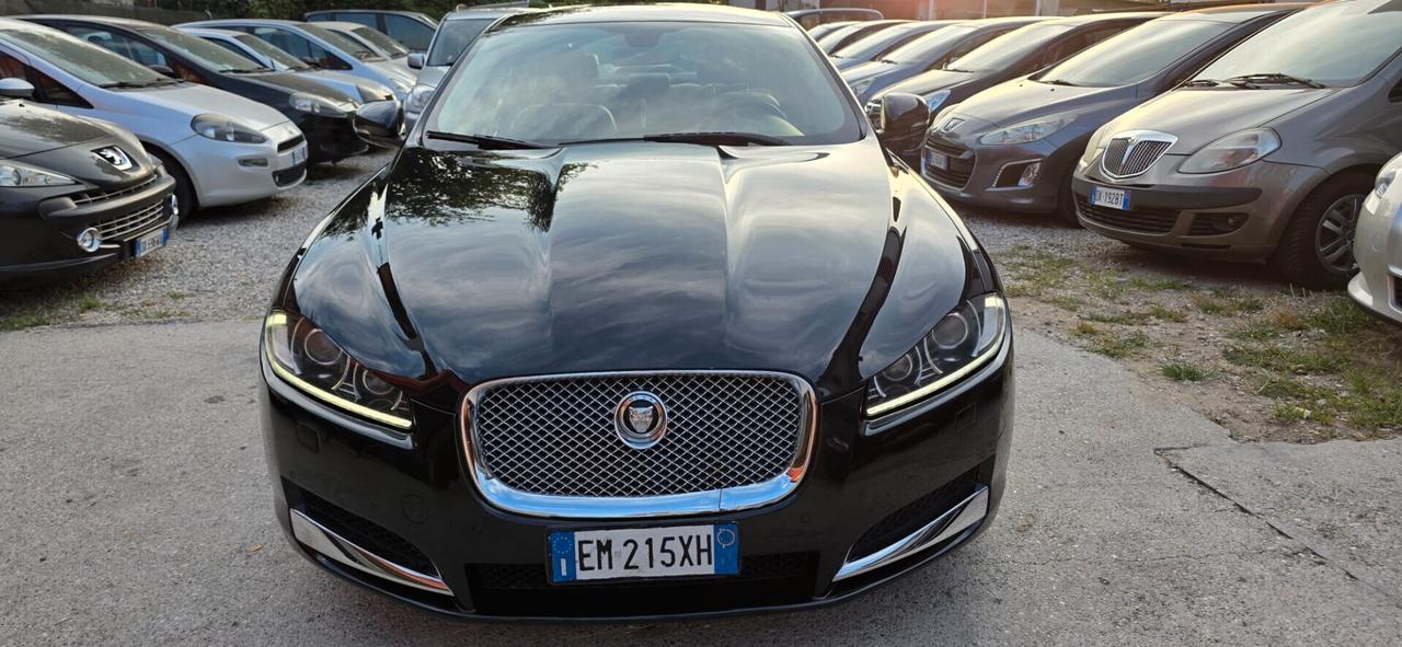 Jaguar XF 3.0 D V6 full optional