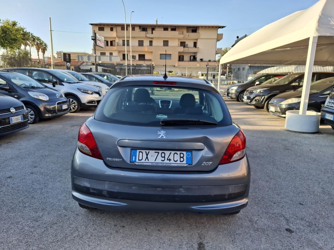 Peugeot 207 1.4 8V 75CV 5p. X Line ECO GPL