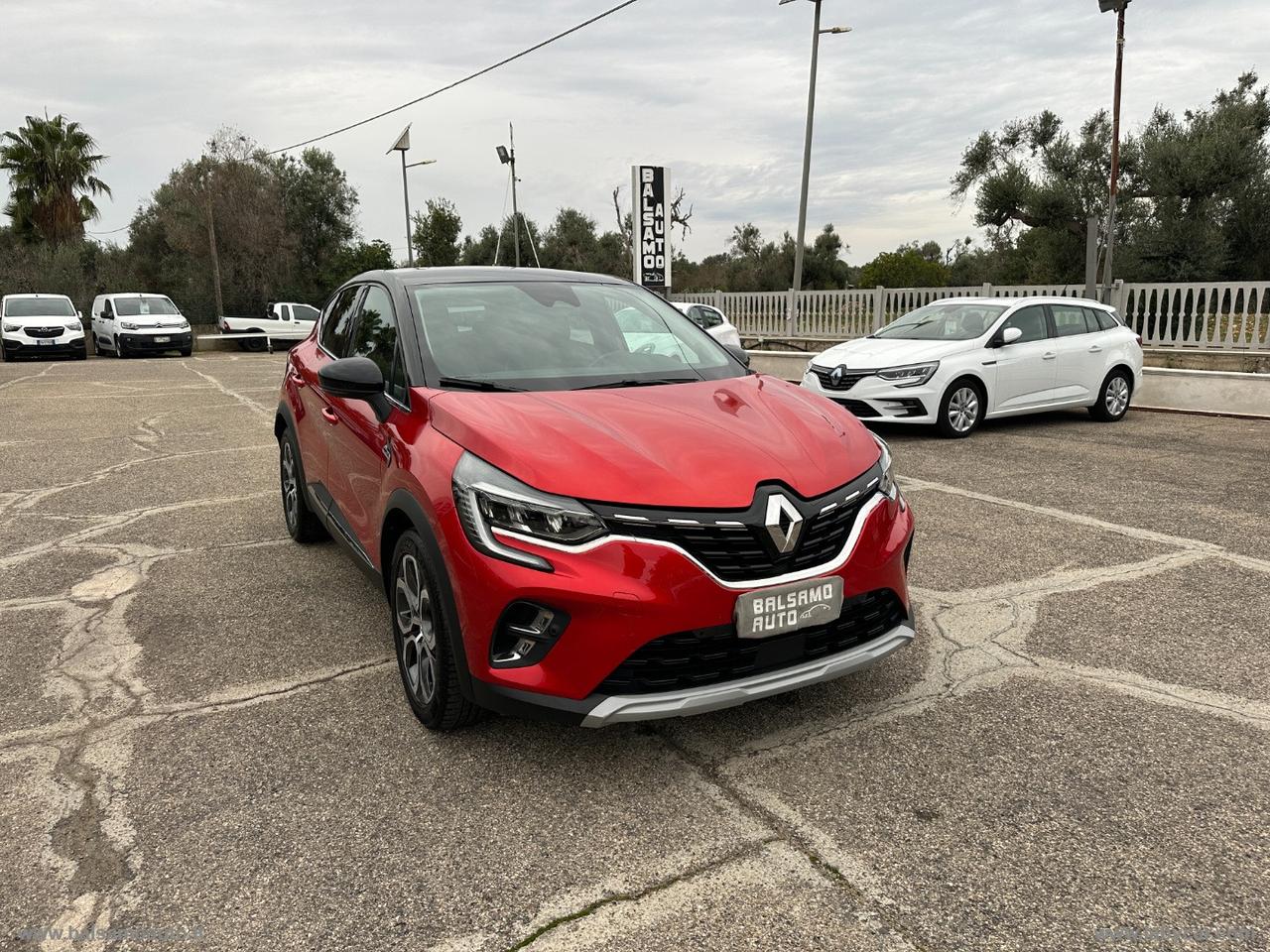 RENAULT Captur TCe 130 CV EDC FAP Intens