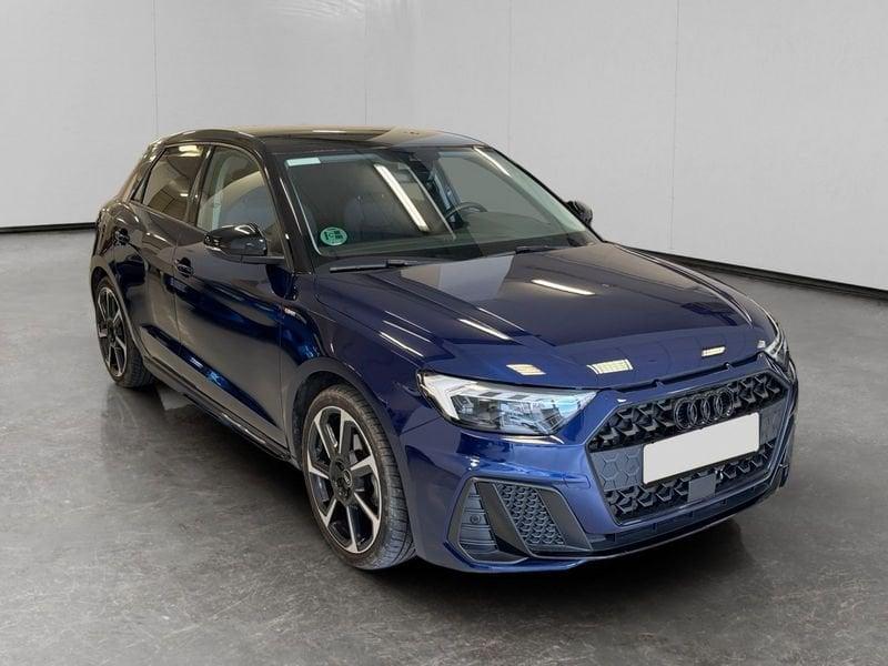 Audi A1 Sportback 30 1.0 tfsi Identity Black 116cv s-tronic