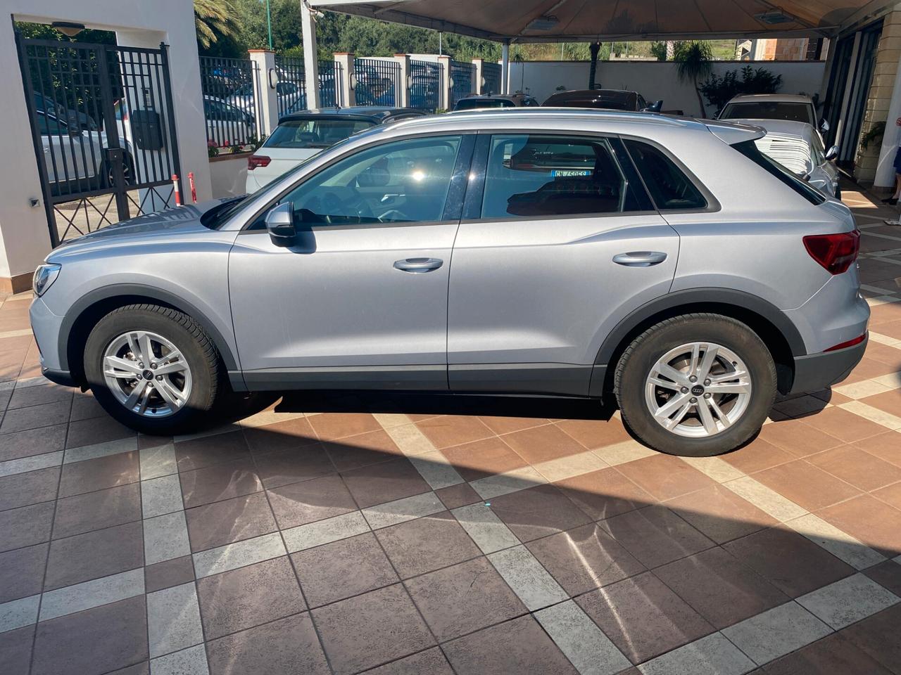 Audi Q3 35 TFSI STRONIC BUSINESS SOLO 29MILA KM