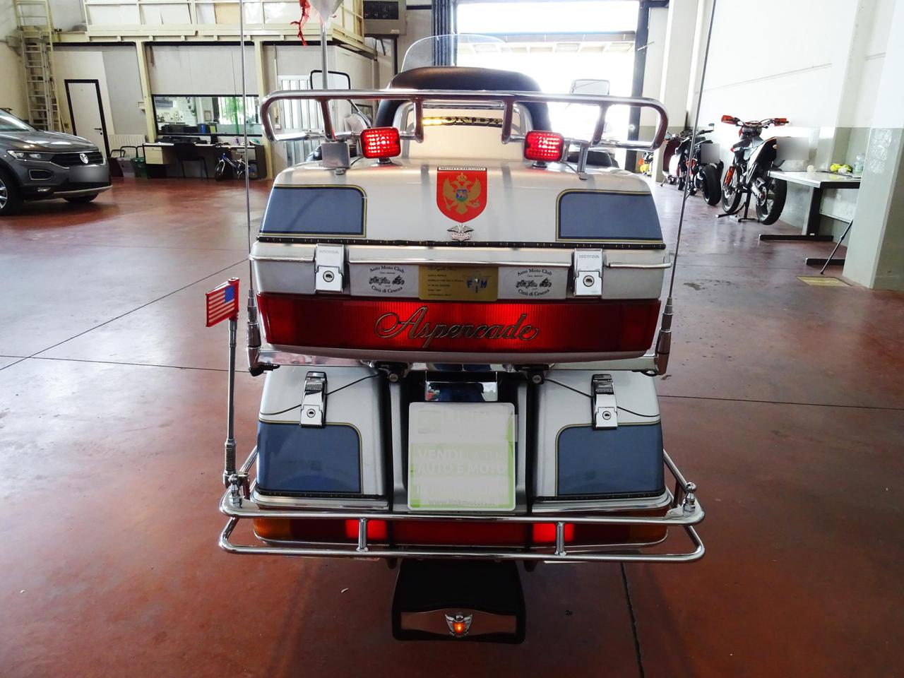 Honda GL 1200 Gold Wing Aspencade