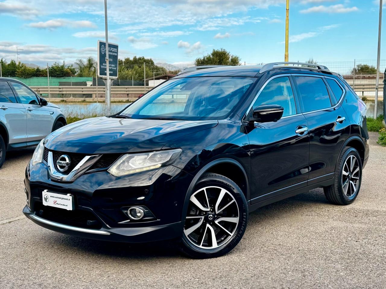 Nissan X-Trail 1.6 dCi 2WD Tekna 131CV - 2015