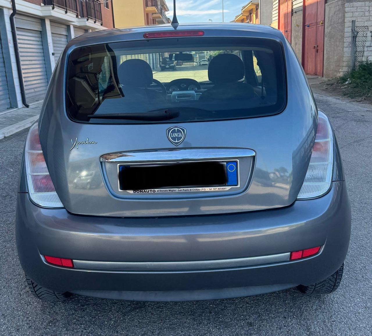 Lancia Ypsilon 1.4 Platino