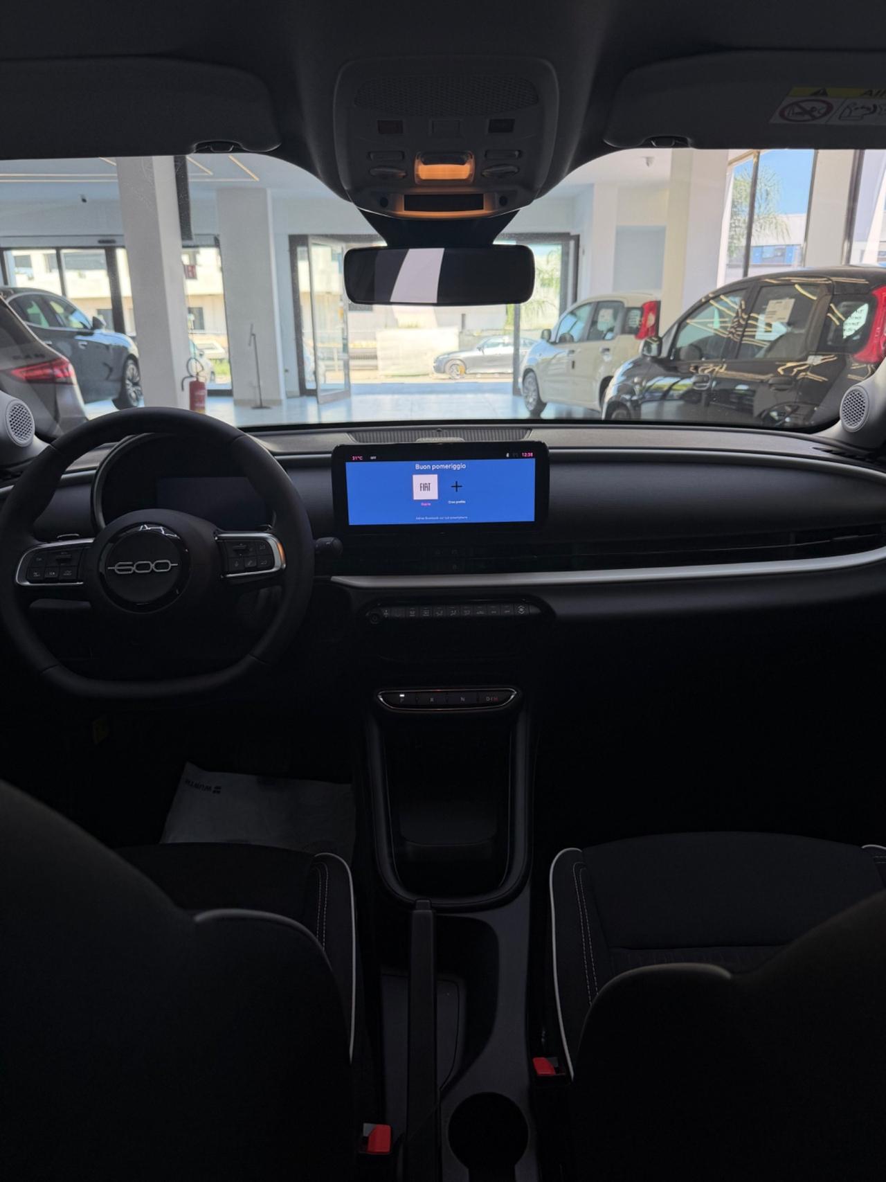 Fiat 600 Hybrid 100 CV DCT MHEV ICON