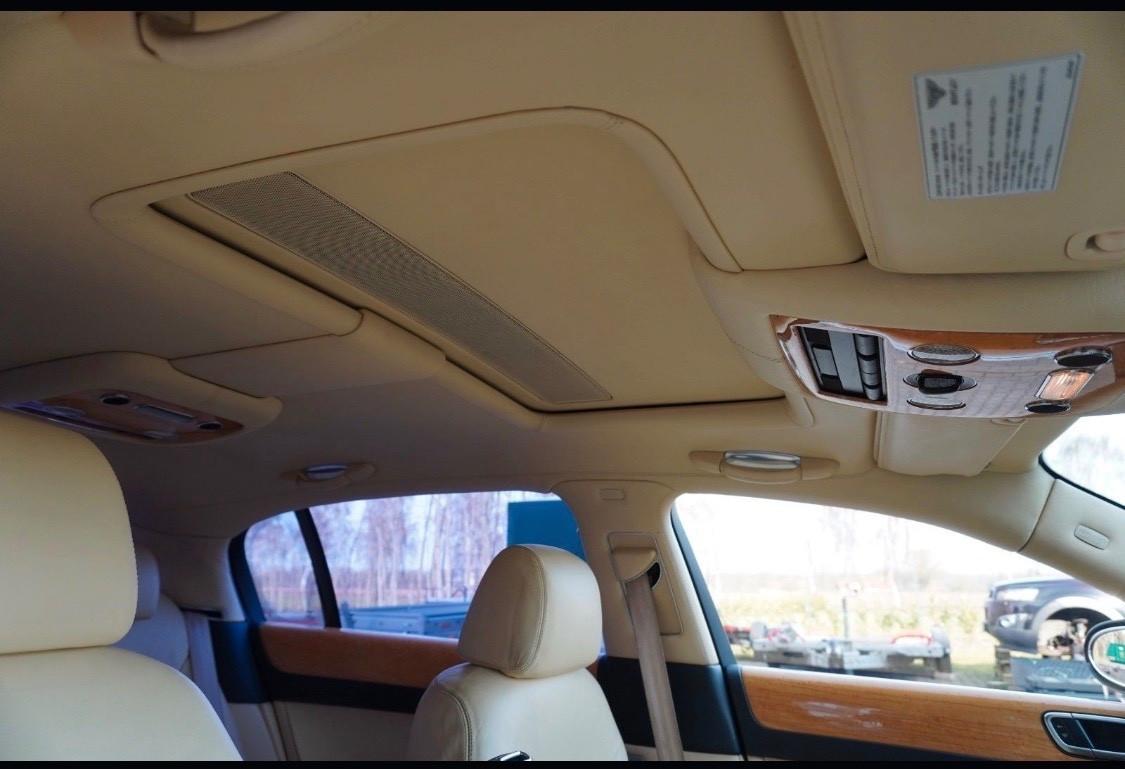 Bentley Continental Flying Spur Mansory Pack 720 Cv