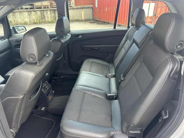 OPEL Zafira 1.9 CDTI 120CV Cosmo senza nessun lavoro da fare
