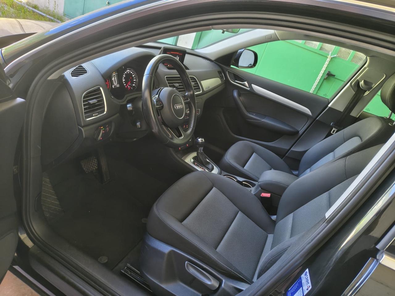 Audi Q3 2.0 TDI 150 CV quattro S tronic Sport