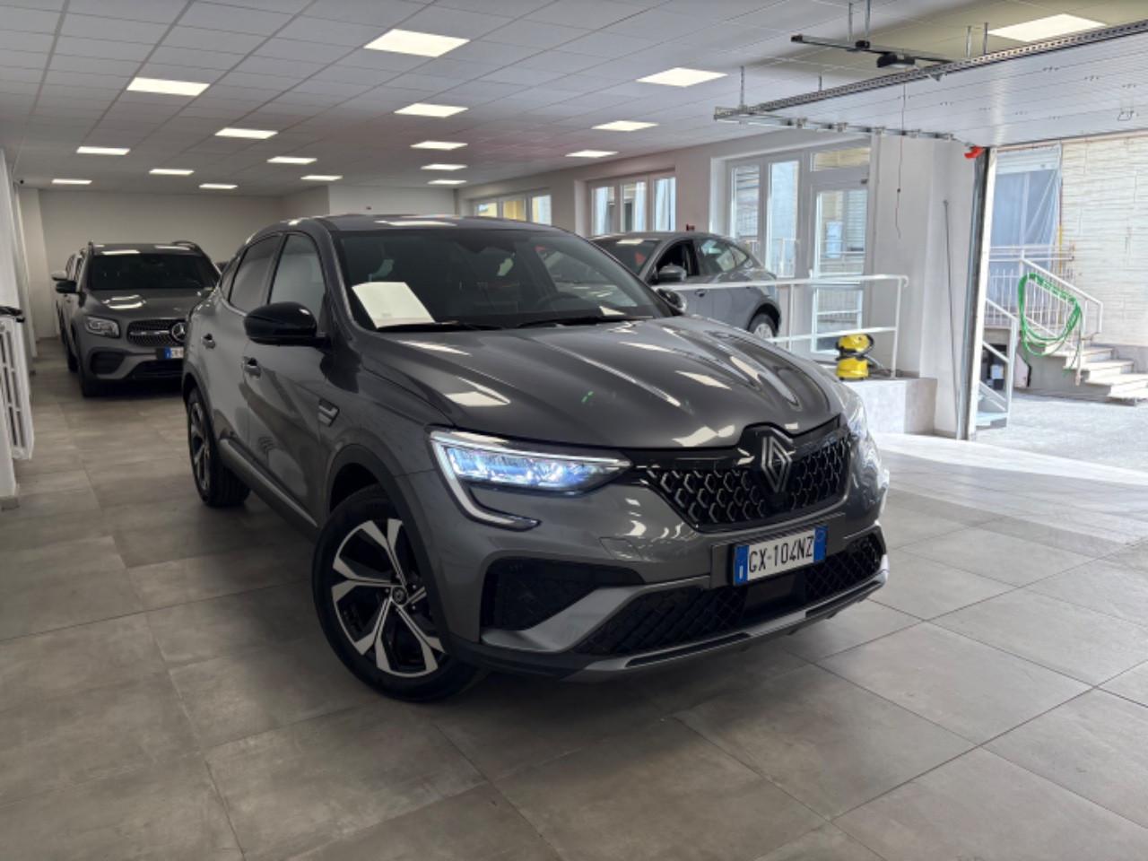 Renault Arkana 1.6 E-Tech full hybrid Techno 145cv