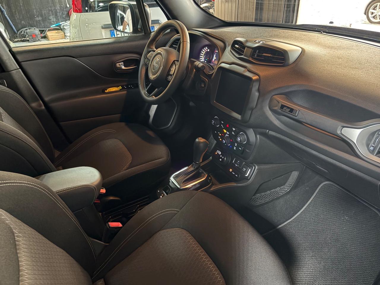 Jeep Renegade 1.3 T4 190CV PHEV 4xe AT6 Upland