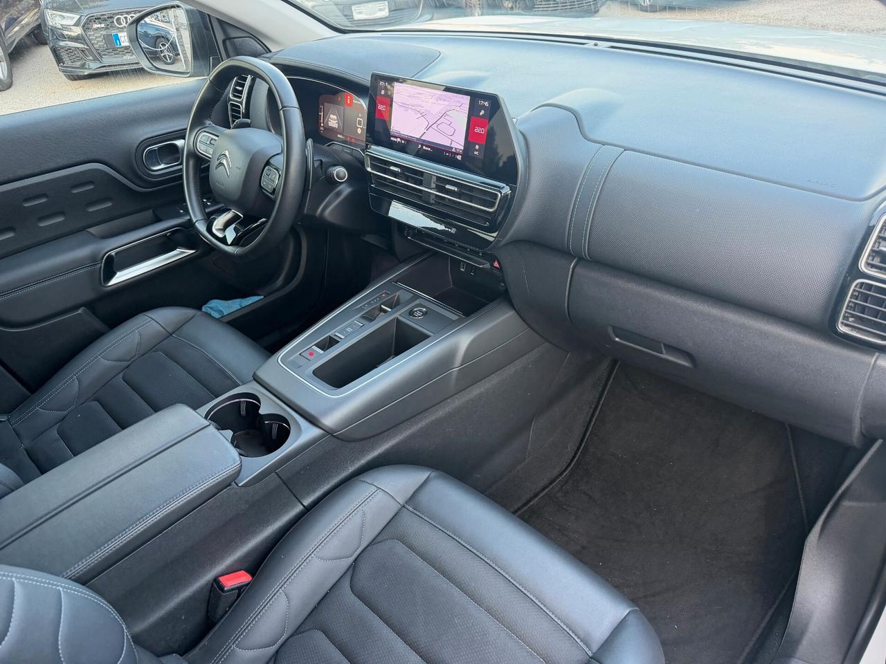 Citroen C5 Aircross Hybrid 136 e-DCS6 Shine 2024