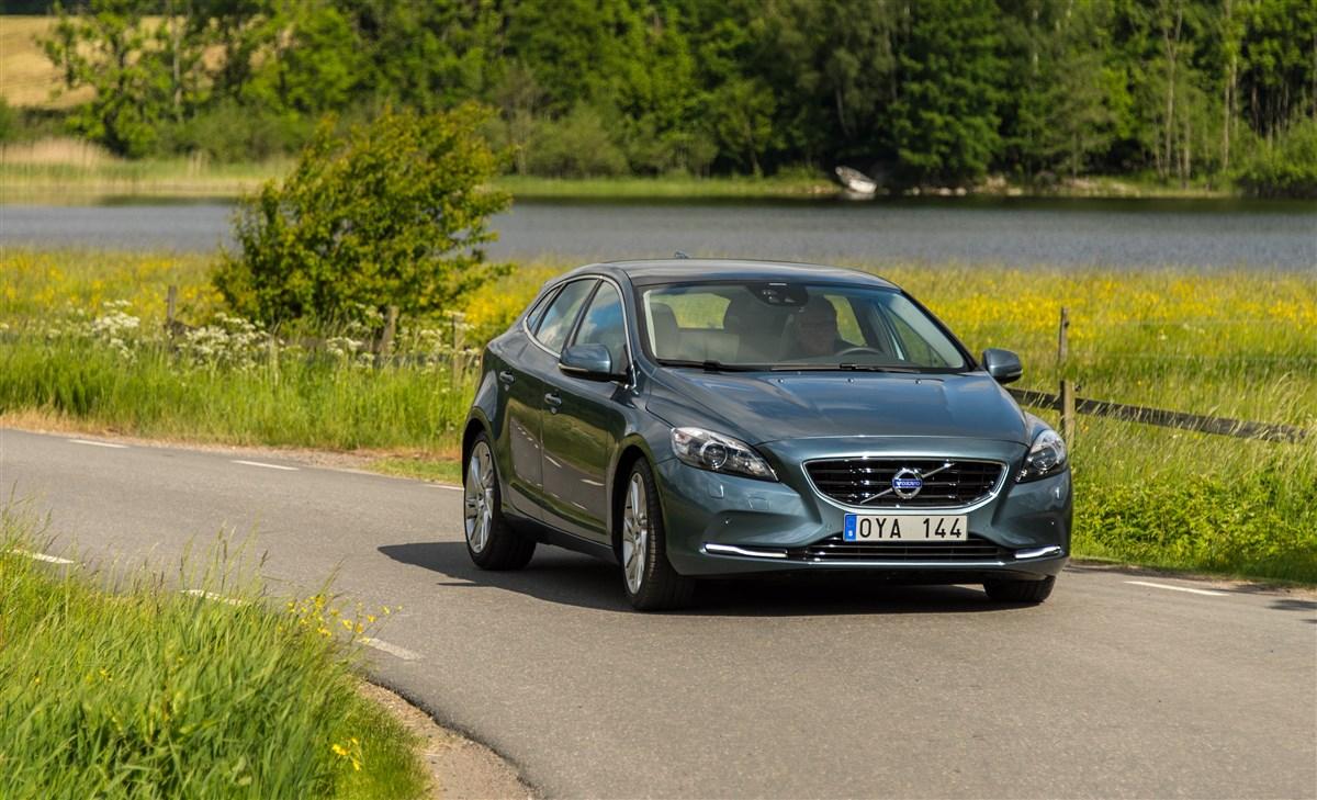 VOLVO V40 II 2012 - V40 2.0 d2 eco Business my17