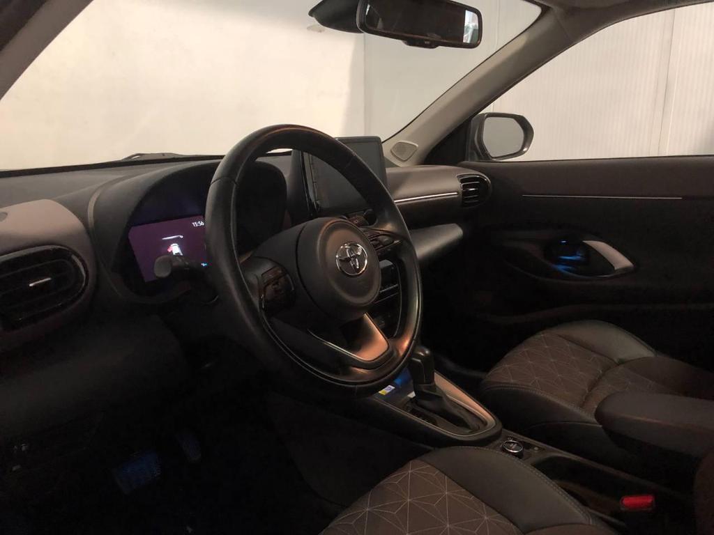 Toyota Yaris Cross 1.5 H Lounge AWD-i E-CVT