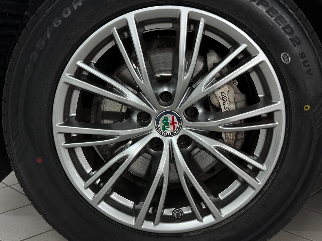 Alfa Romeo Stelvio 2.2 TD 190 CV EXECUTIVE AT8 Q4 PELLE TOTALE LIBRETTO TAGLIANDI TIMBRATO ALLARME CAMERA
