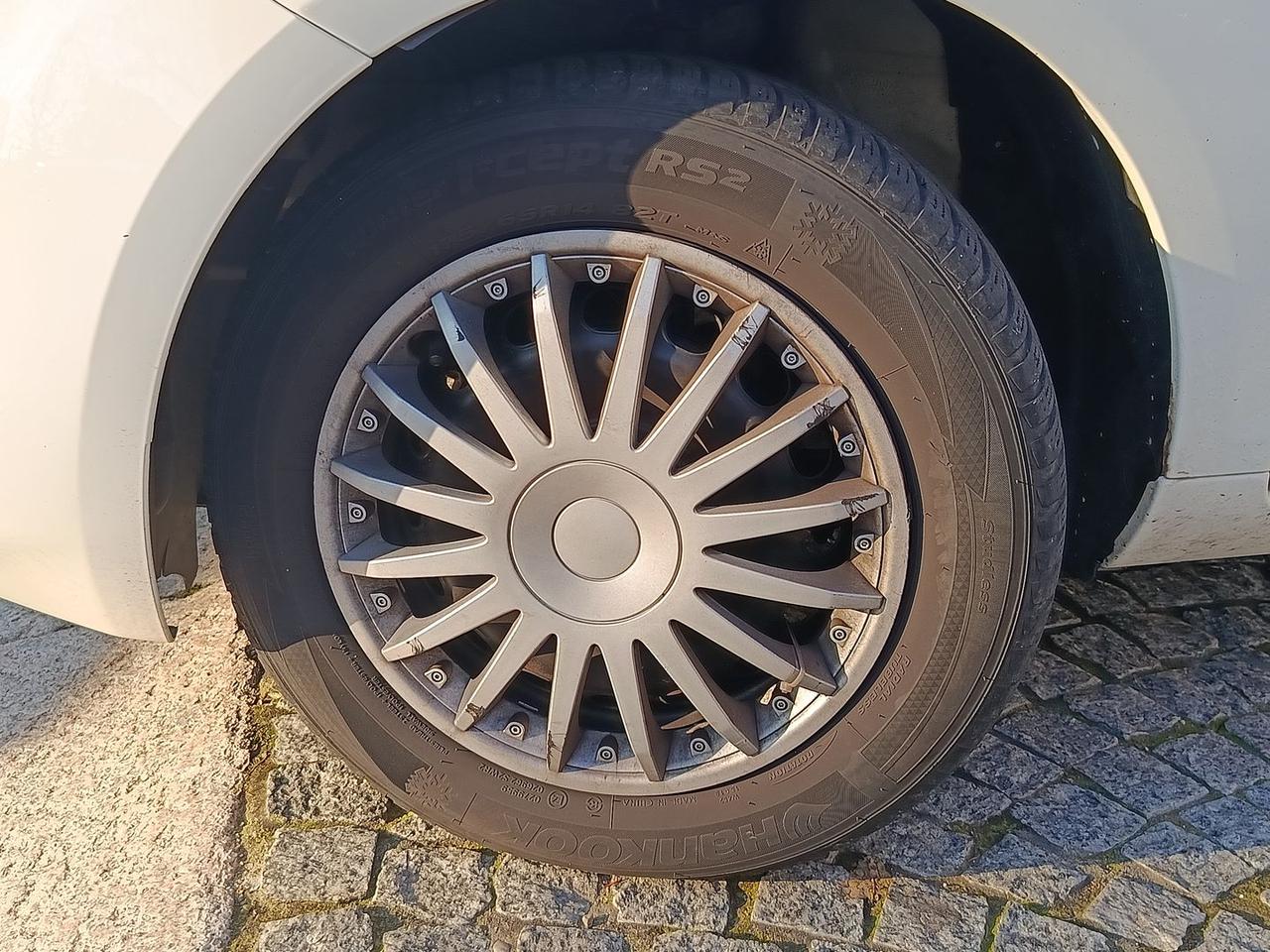 Ford Ka Titanium 1.2 #9277