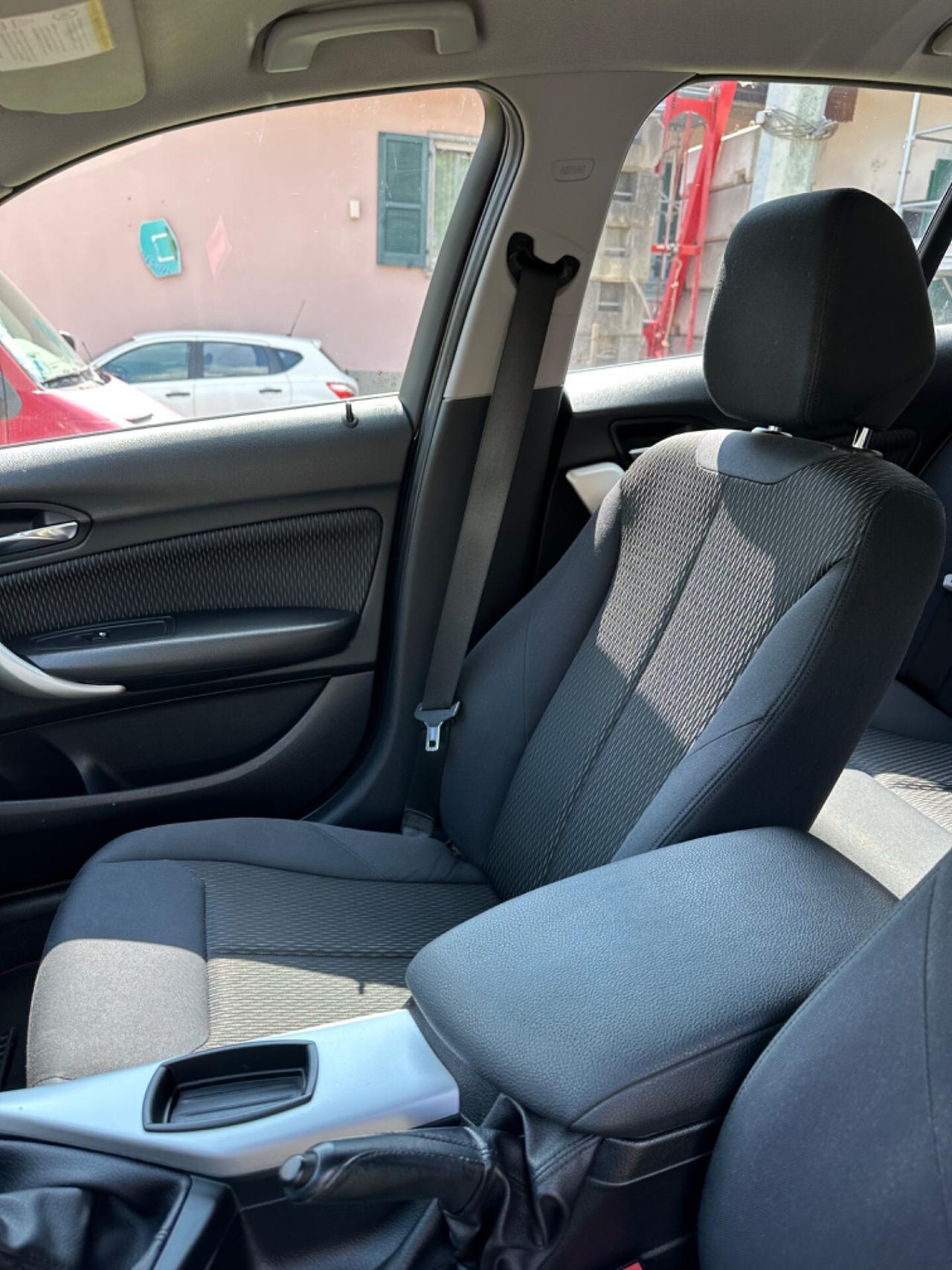 Bmw 116i 5p. UNIQUE KMCERT GARANZ