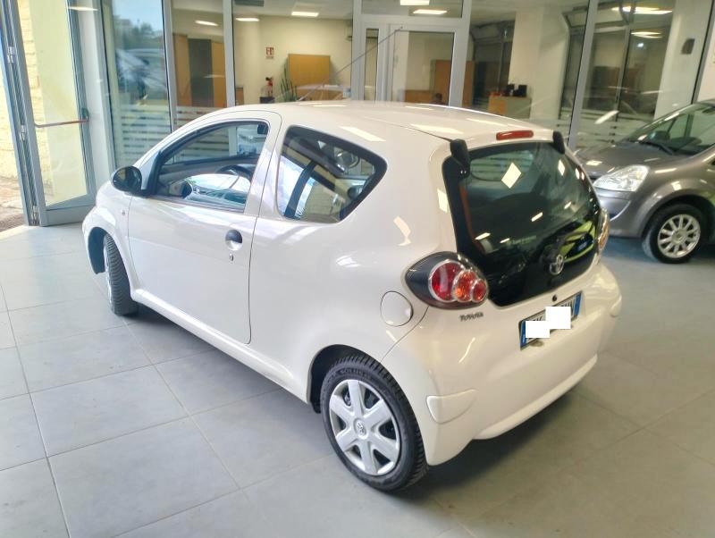 Toyota Aygo 3 Porte Aygo 3p 1.0 Now Connect