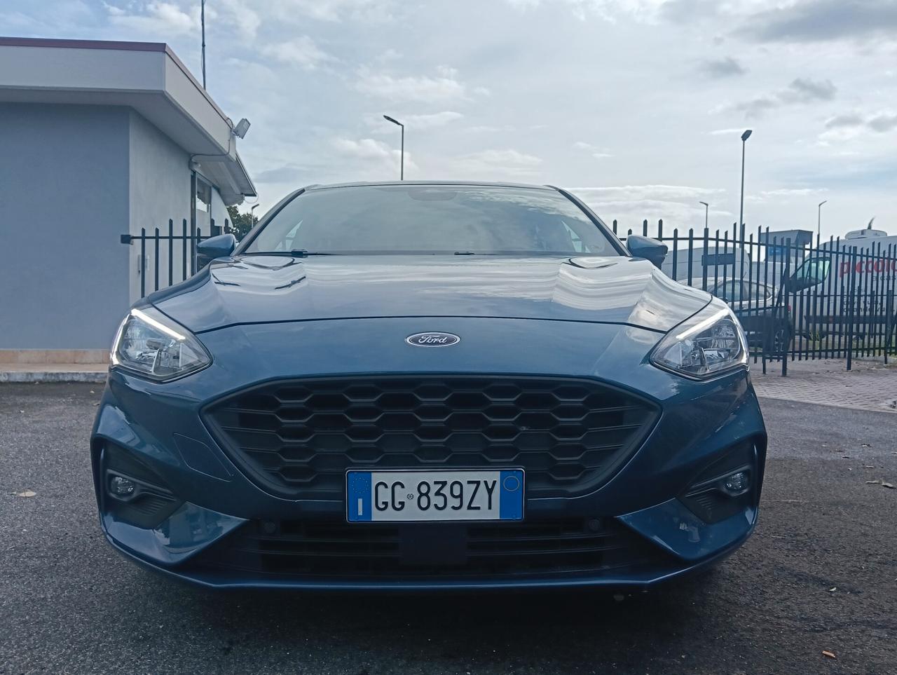 Ford Focus 1.0 EcoBoost Hybrid 155 CV 5p. ST-Line X AZIENDALE