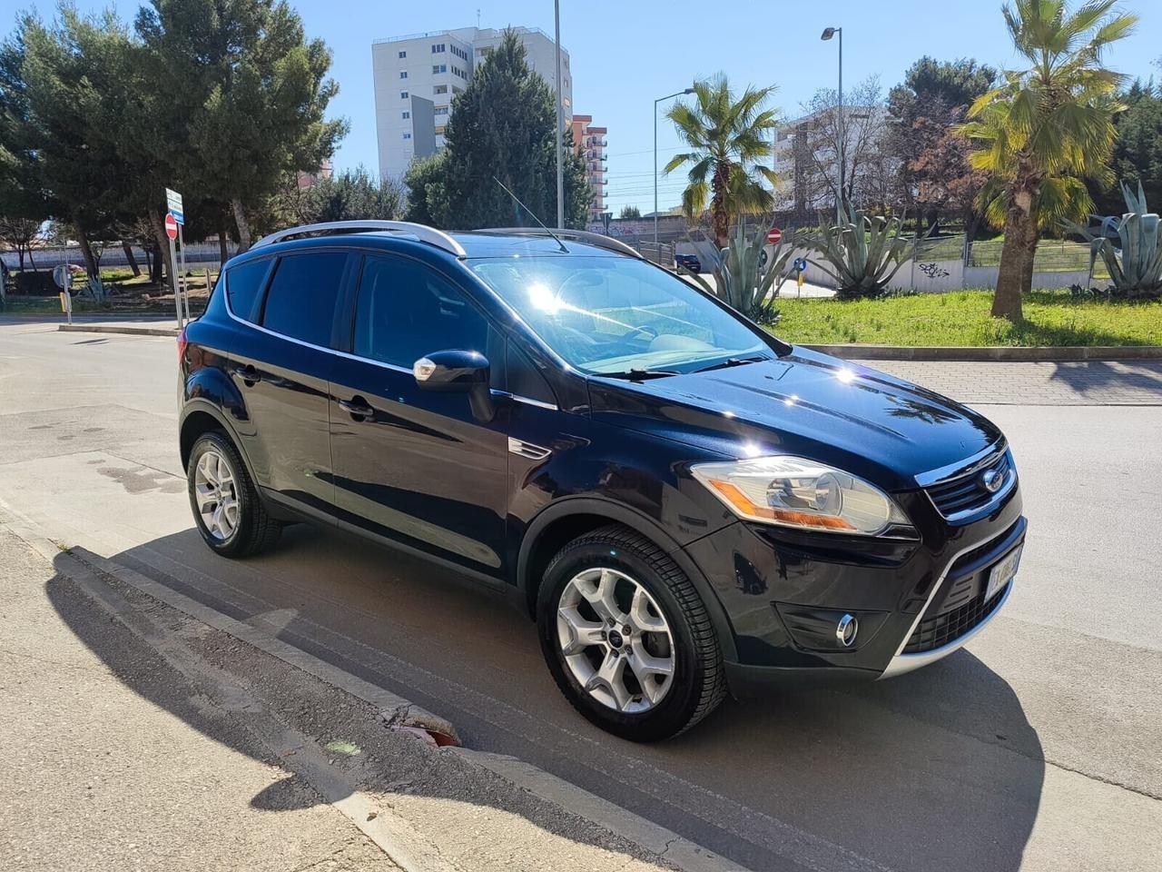 Ford Kuga 2.0 TDCi 136 CV TITANIUM!!!