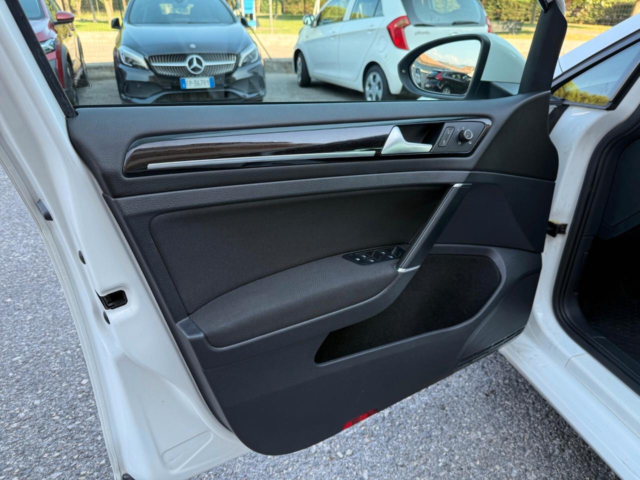 Volkswagen Golf 1.5 TSI 130 CV EVO DSG 5p. Highline BlueMotion