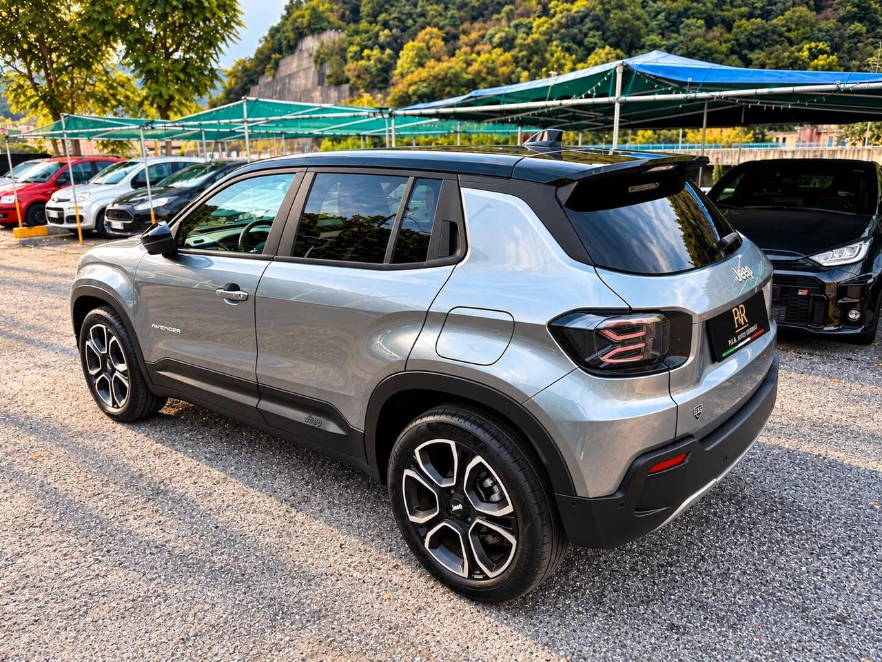 Jeep Avenger 1.2 Turbo 100 CV Summit