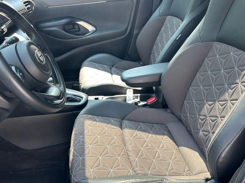 Toyota Yaris Cross 1.5H (116 CV) E-CVT Lounge