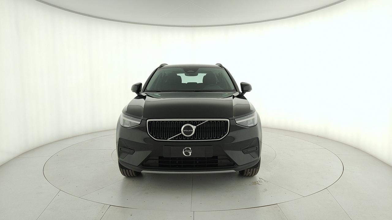 VOLVO XC40 2.0 b3 Essential auto
