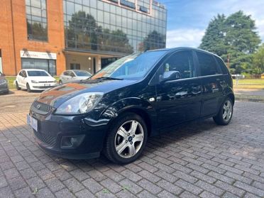 Ford Fiesta GOMME NUOVE!