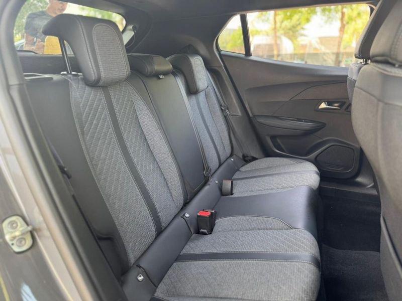 Peugeot 2008 PureTech 100cv S&S Allure