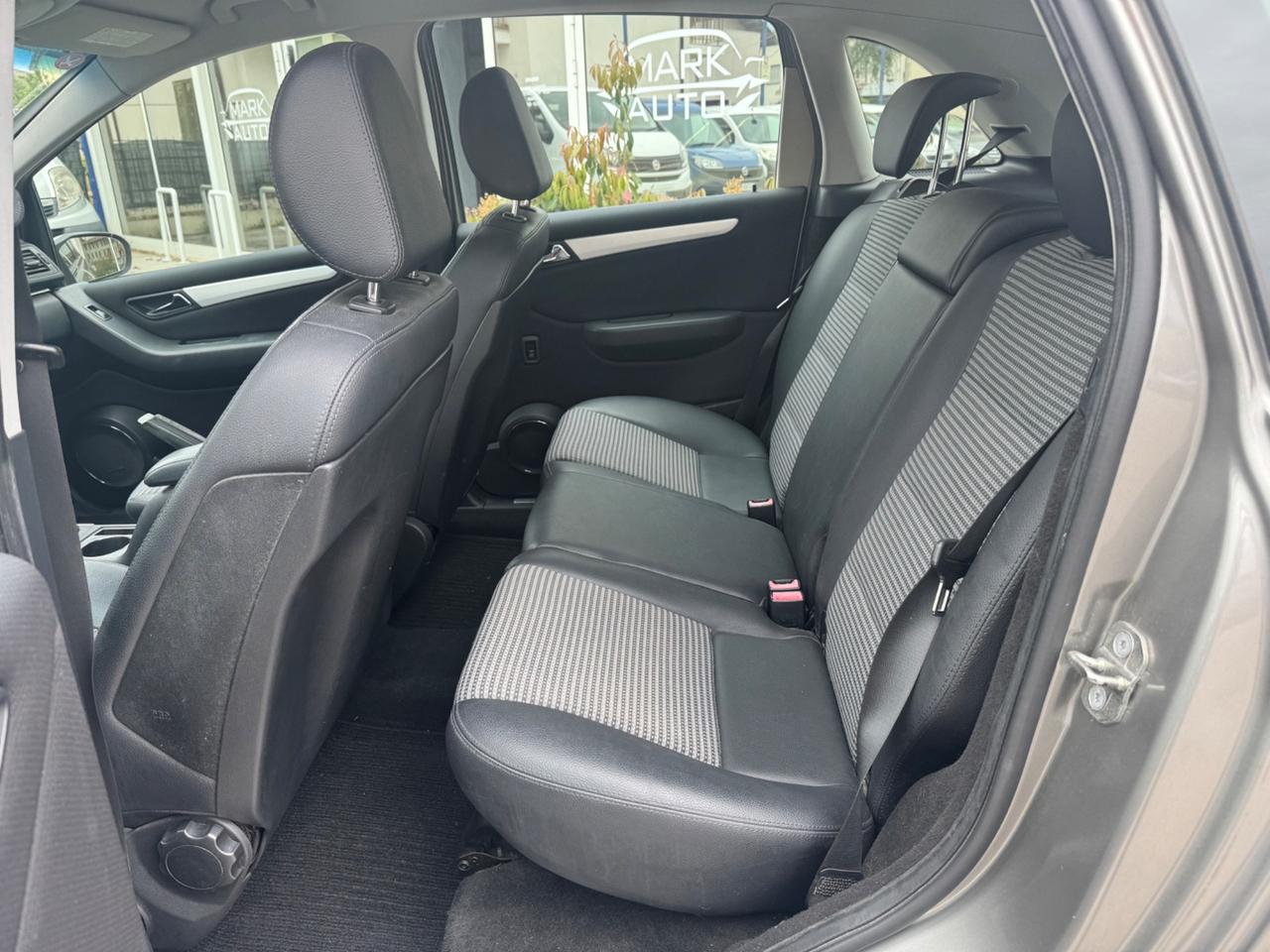 Mercedes-benz B 180 Sport