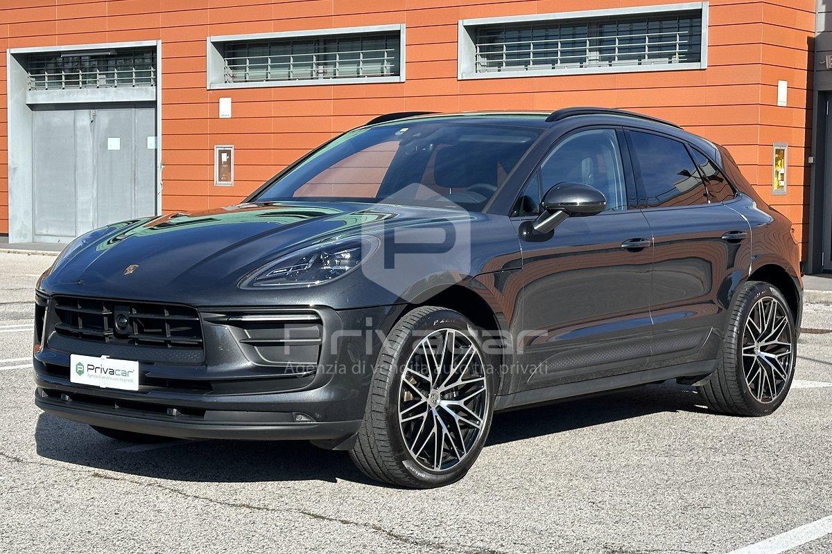 PORSCHE Macan 2.0