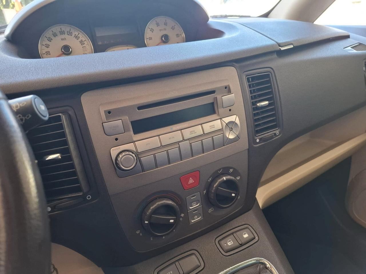 Lancia MUSA 1.3 Multijet Platino