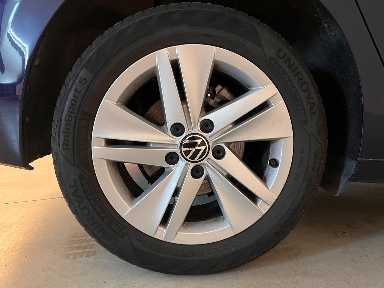 Volkswagen Golf 2.0 TDI DSG Life 115cv