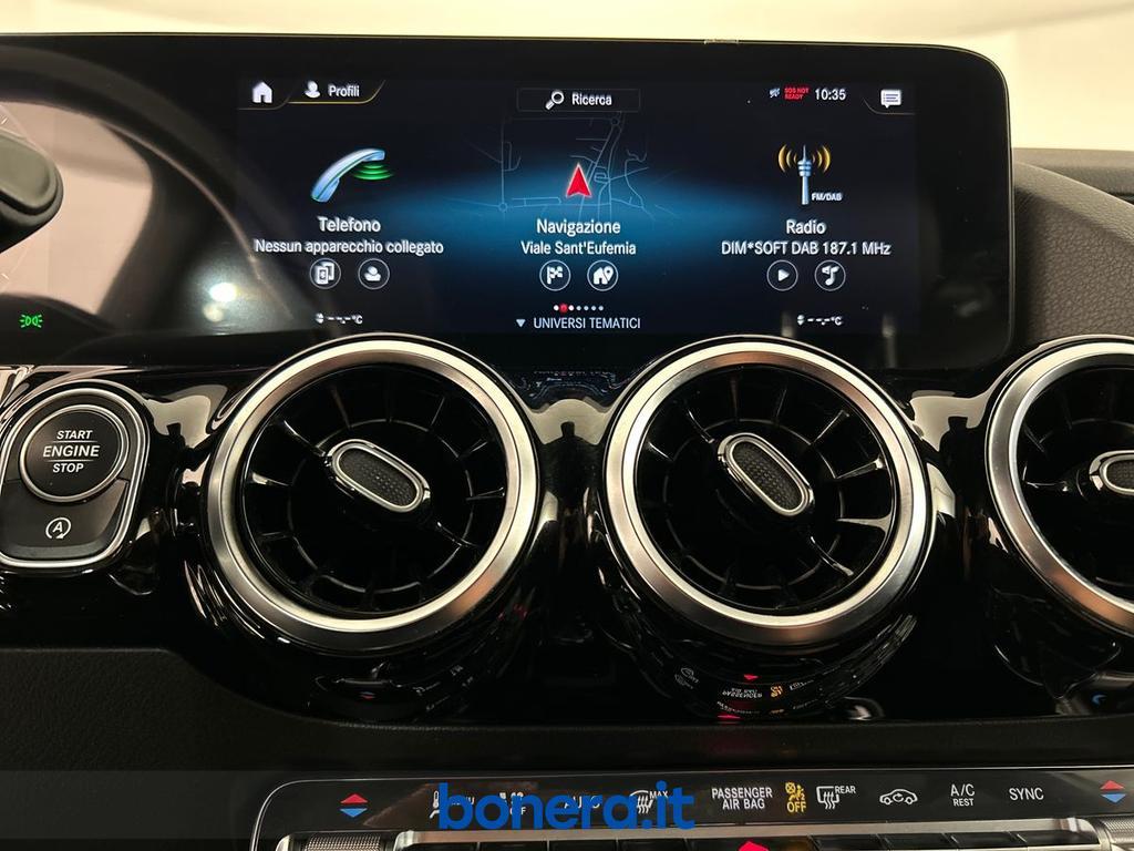 Mercedes GLA 200 200 D Premium 8G-DCT