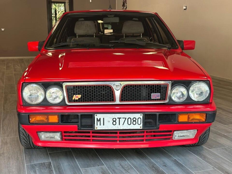 Lancia Delta HF INTEGRALE 8V KAT