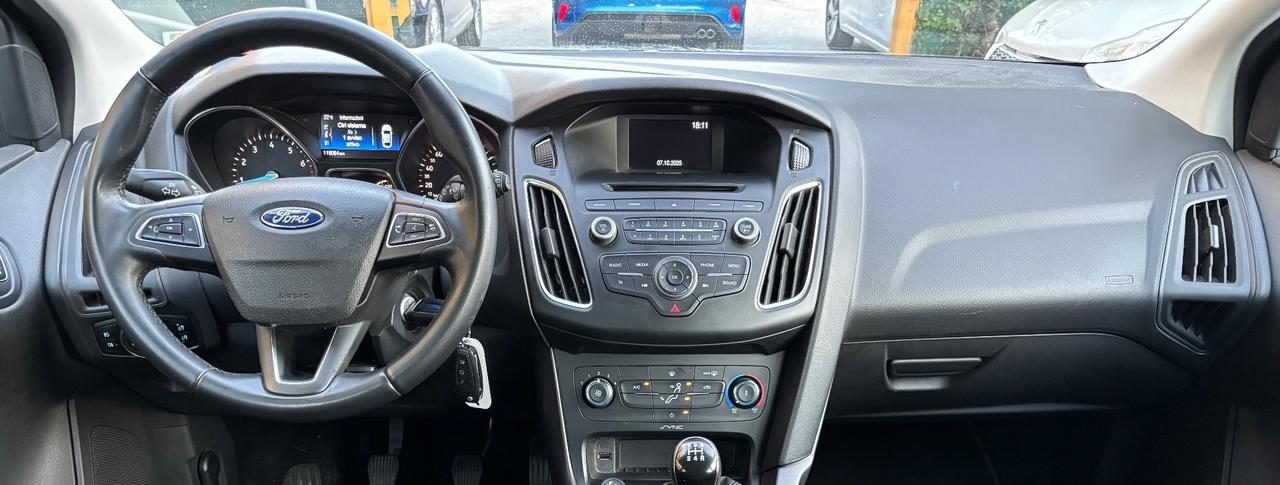 Ford Focus 1.0 benzina 5 porte