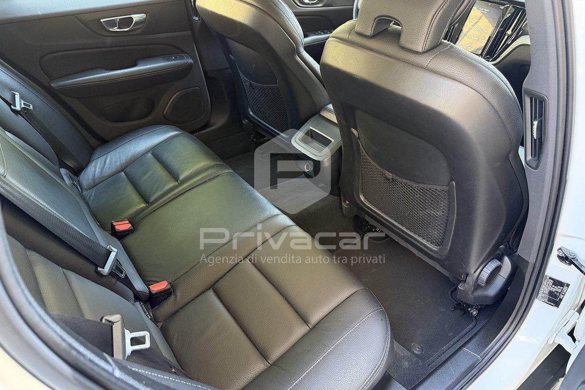 VOLVO V60 Cross Country D4 AWD Geartronic Pro