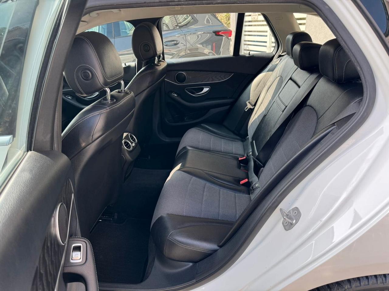 MERCEDES C 220 D S.W. AUTO SPORT