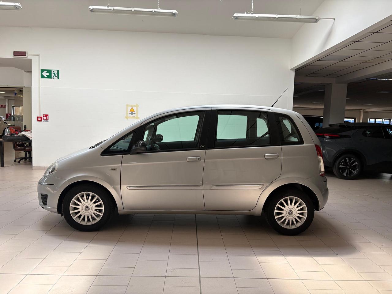 Lancia Musa 1.3 mjt Gold c/c.traz.,esp s&s 95cv