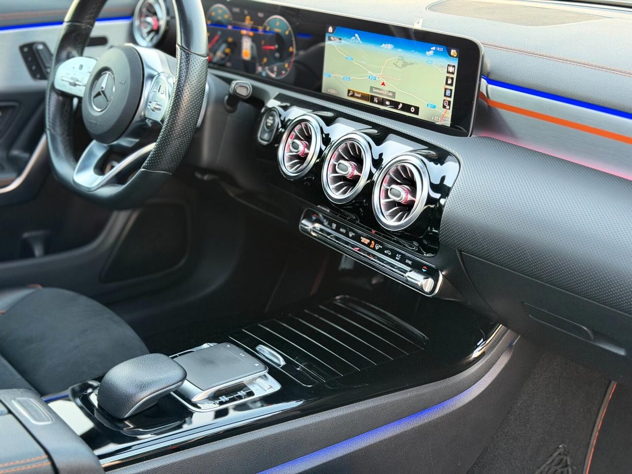 Mercedes CLA 200d 150CV Automatic Orange edition Tetto*Led*full