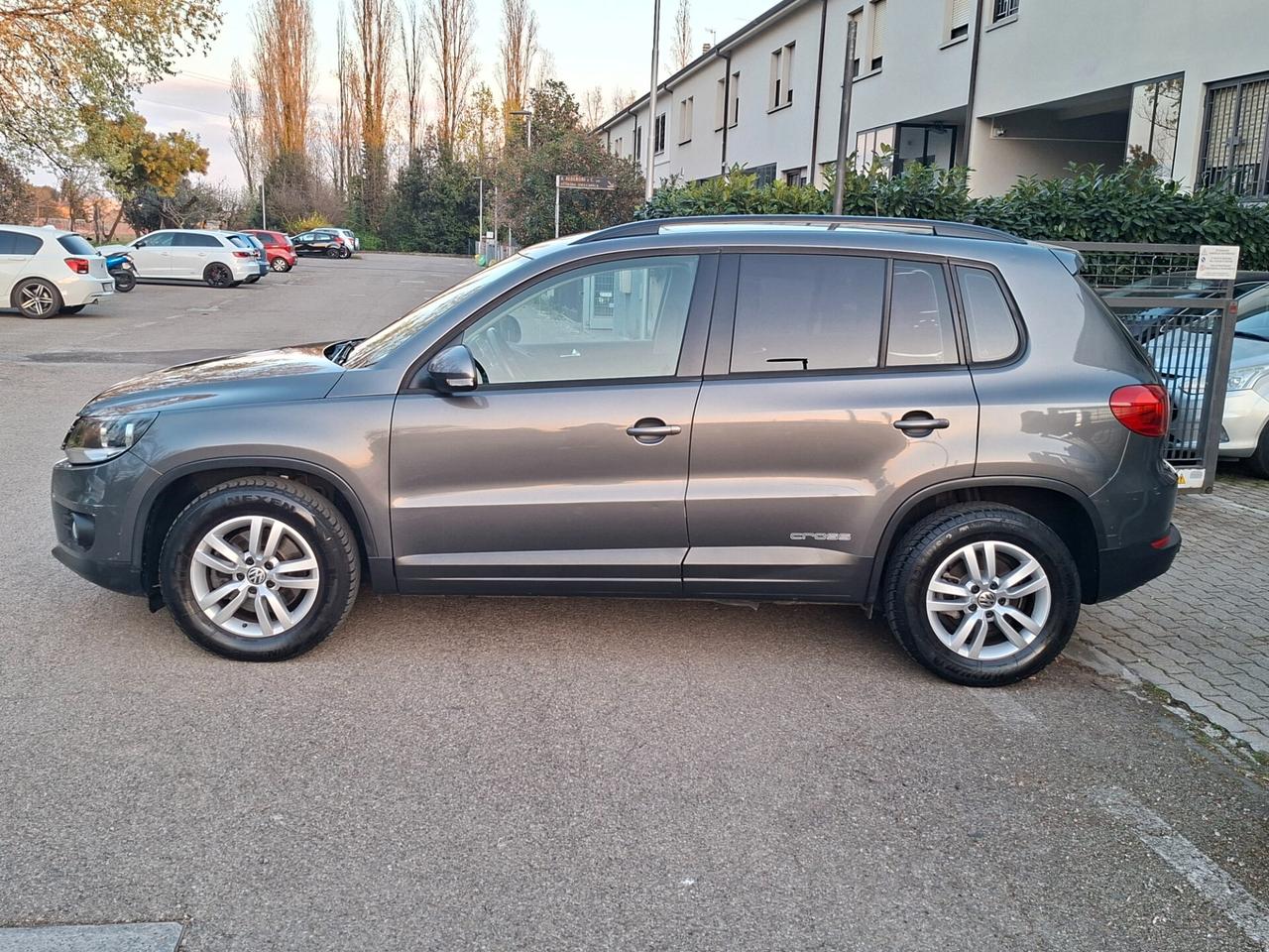 VOLKSWAGEN TIGUAN 2016 DIESEL EURO6B MODELLO CROSS