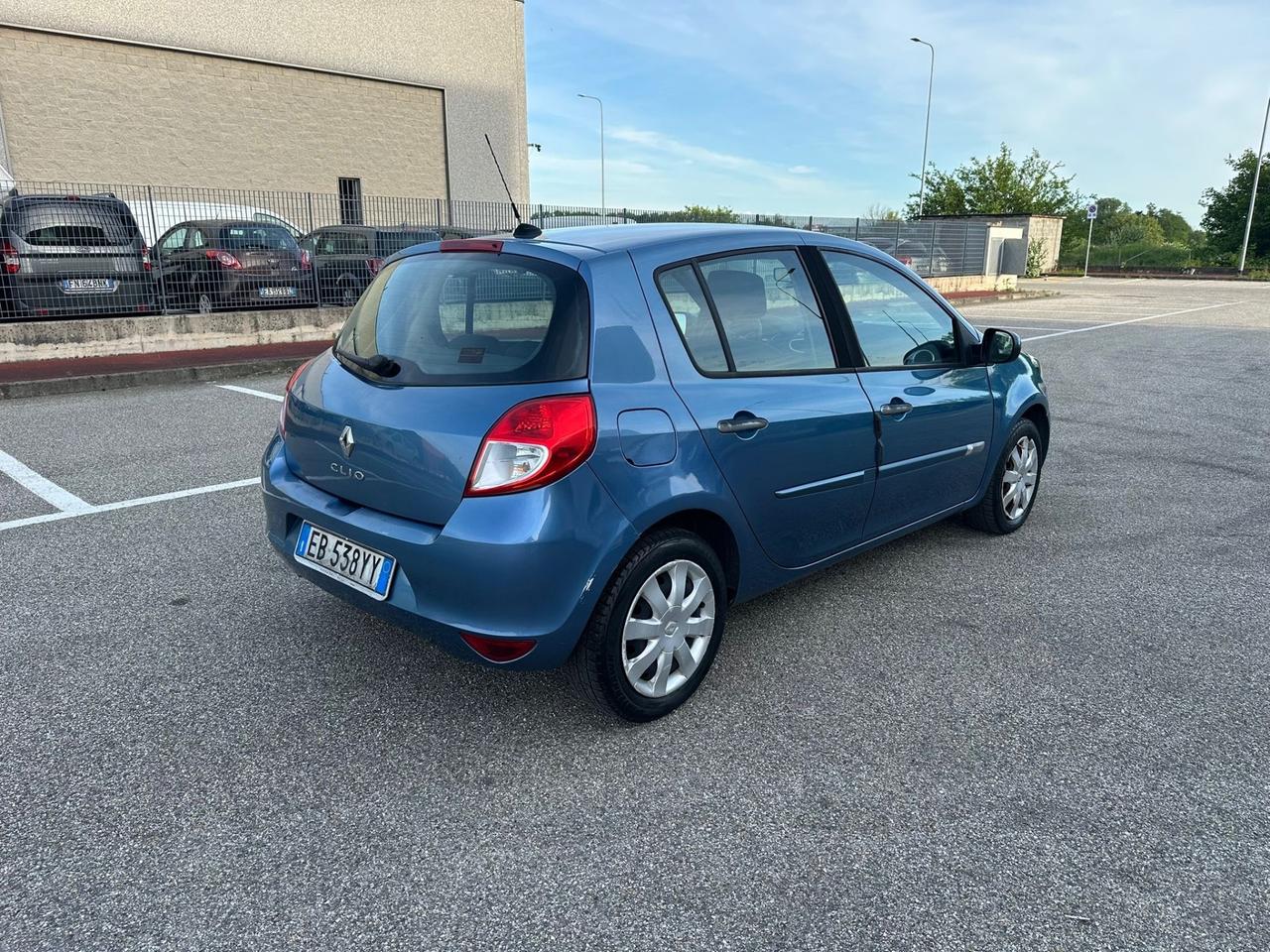 Renault Clio 1.2 16V 5 porte GPL Dynamique