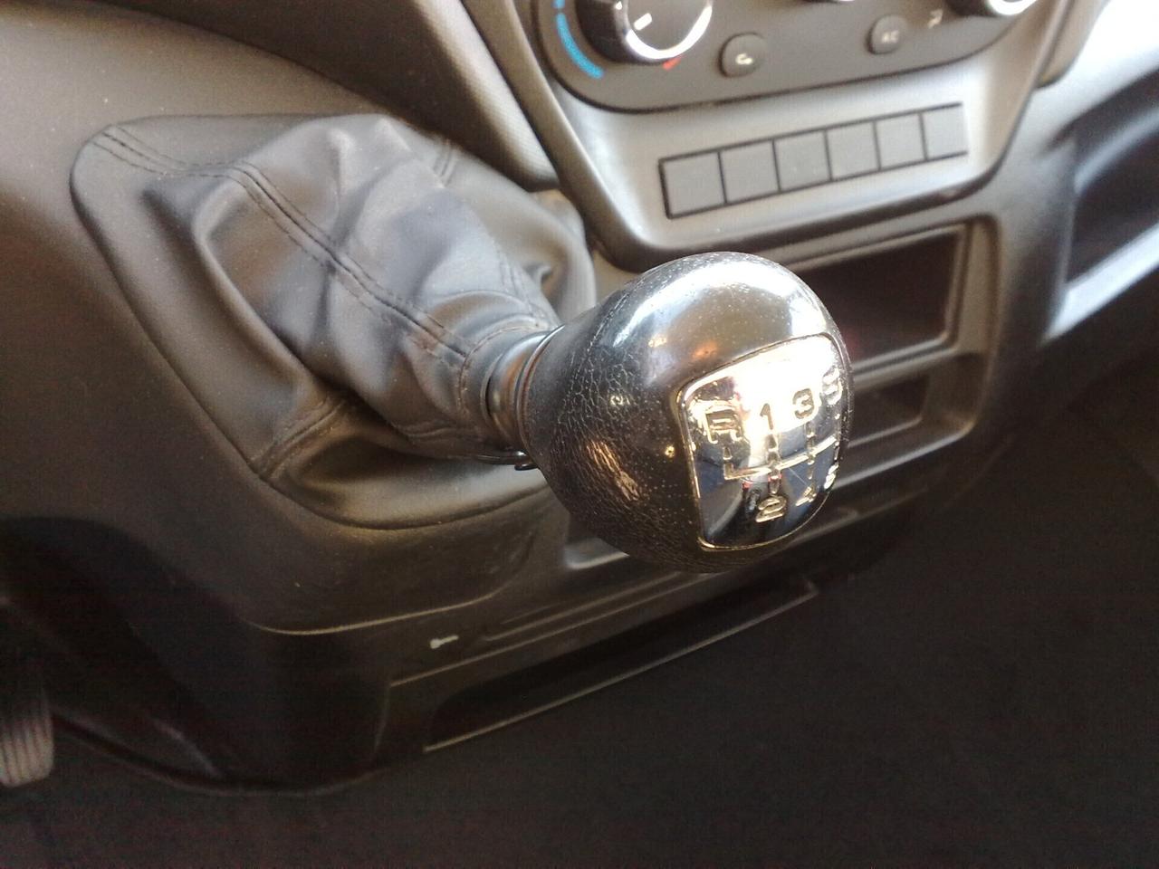 Iveco Daily 35s14 2.3hpt CASSONE FISSO - 2019