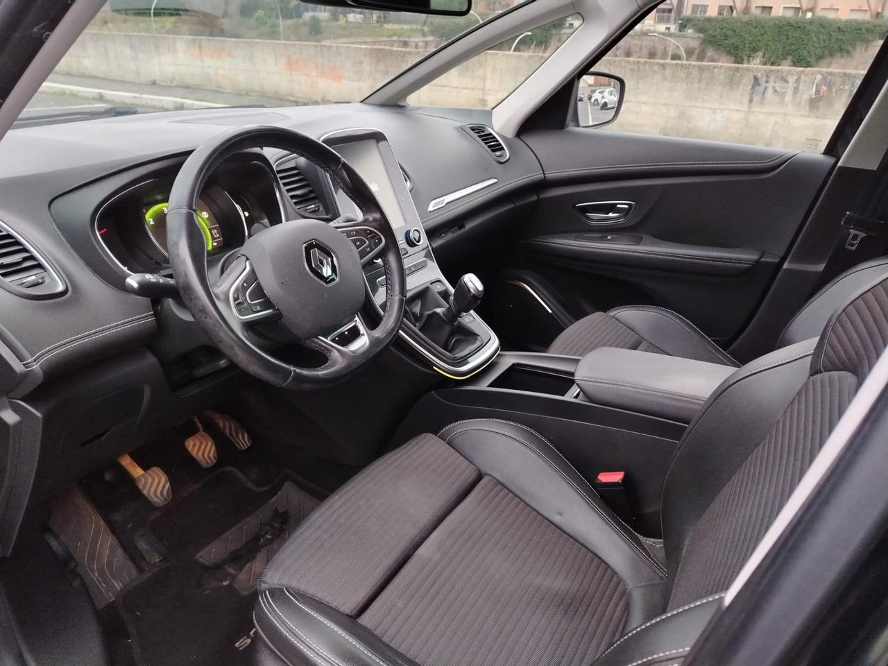 Renault Grand Scenic dCi 8V 110 CV Energy Bose