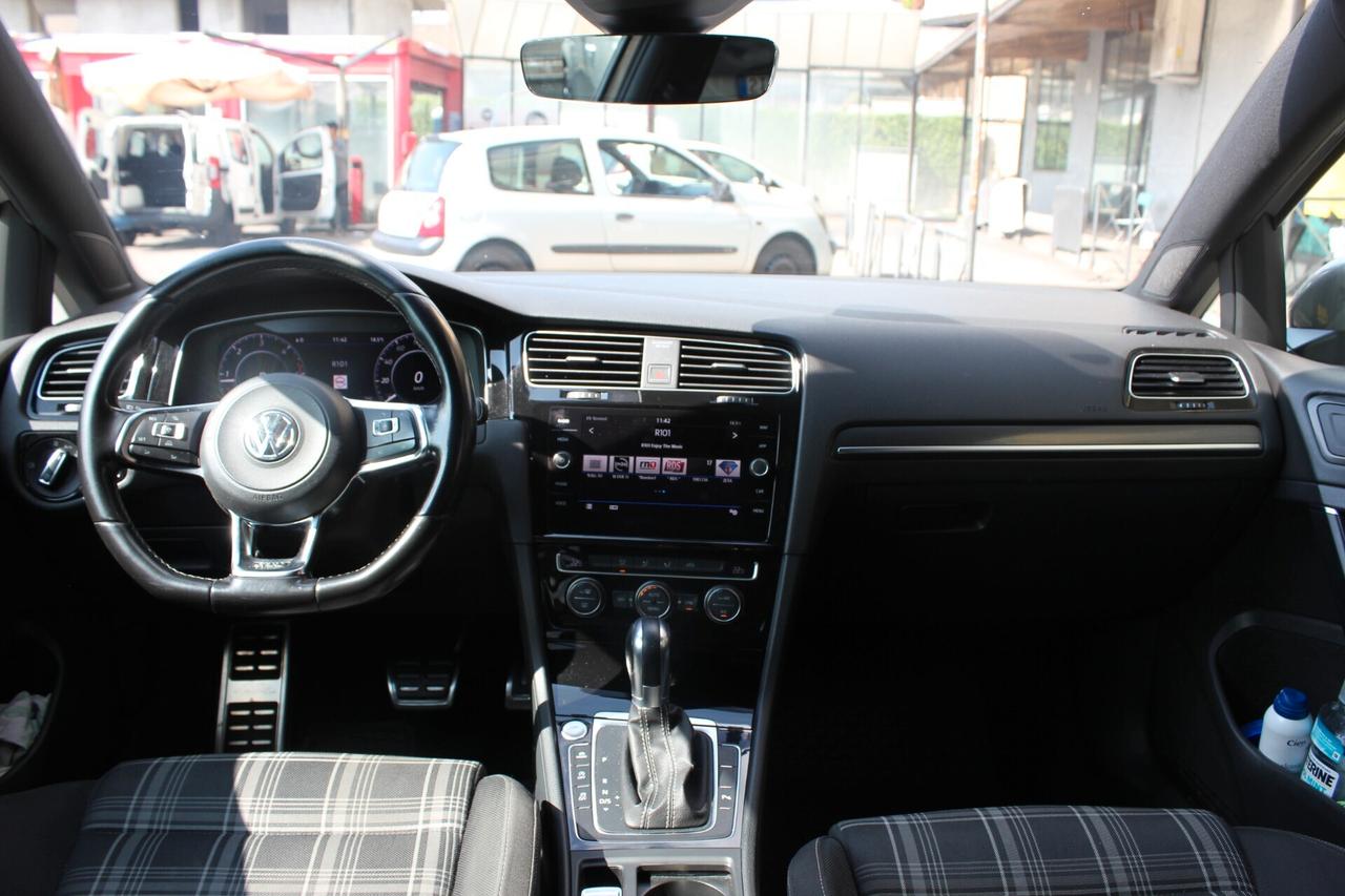 Volkswagen Golf GTD 7.5 2.0 TDI 184 CV DSG 5p.